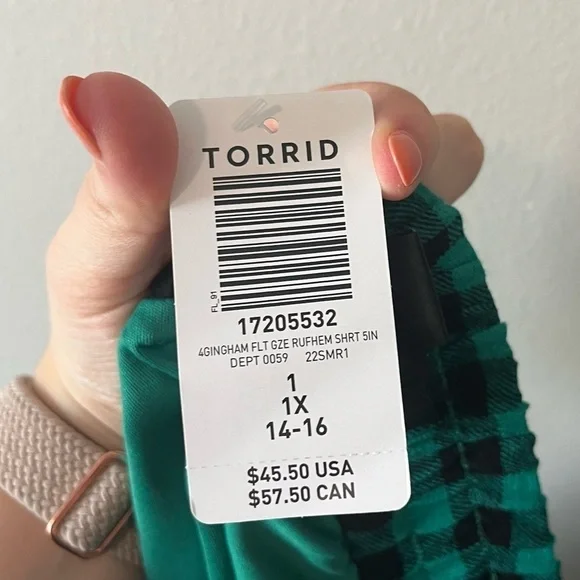 Torrid Women’s Plus Size Gingham 5-Inch Gauze High-Rise Short Ruffle Hem Green 1 - Picture 10 of 12